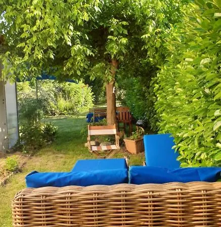 T2 Independant Jardin Porcheres